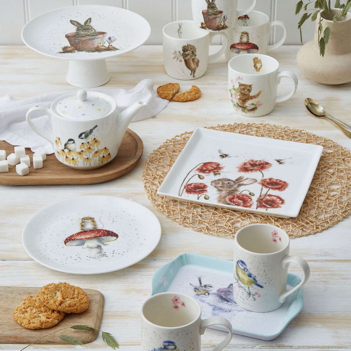 Wrendale Designs My Sweet Chickadee Teapot image number null